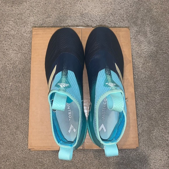 adidas ACE 17+ PureControl FG - Picture 4 of 6